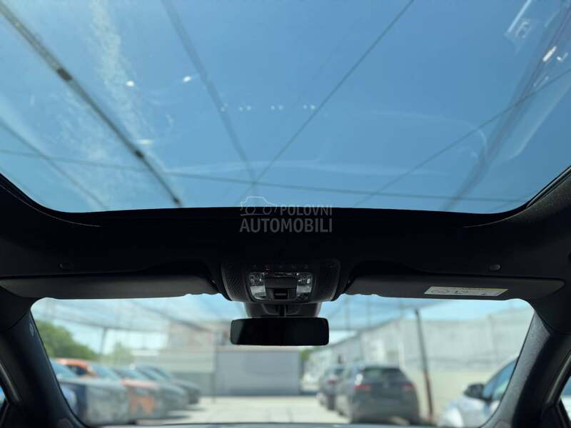 Mercedes Benz GLA 200 D/AMG/Multi/Pano