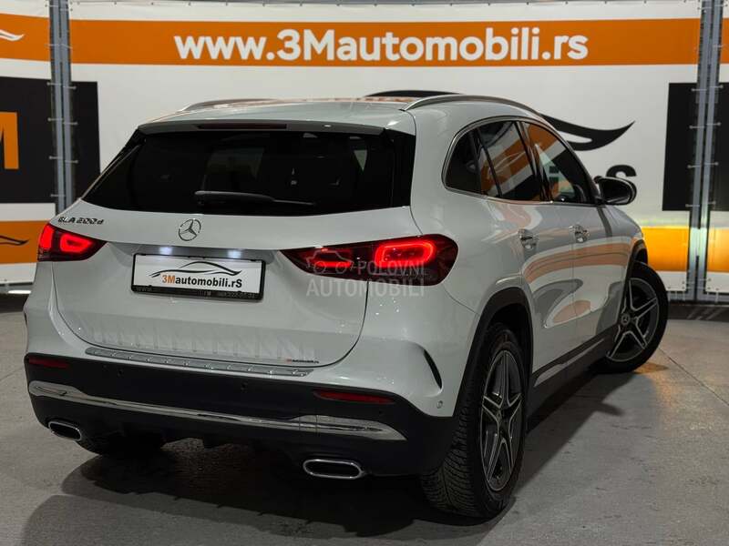 Mercedes Benz GLA 200 D/AMG/Multi/Pano