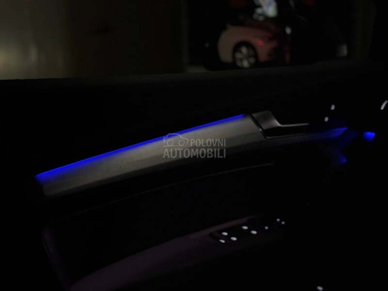 Audi Q5 2.0D/S-Line/20/Kam