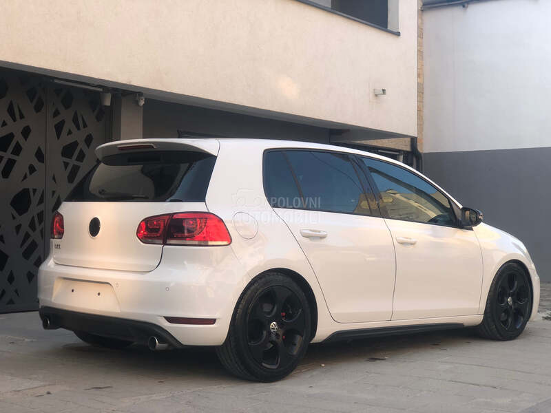 Volkswagen Golf 6 GTI