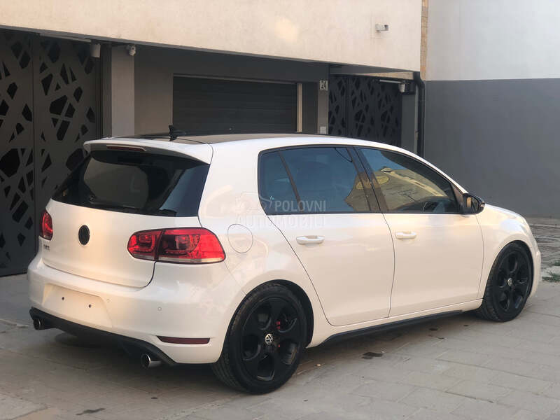 Volkswagen Golf 6 GTI