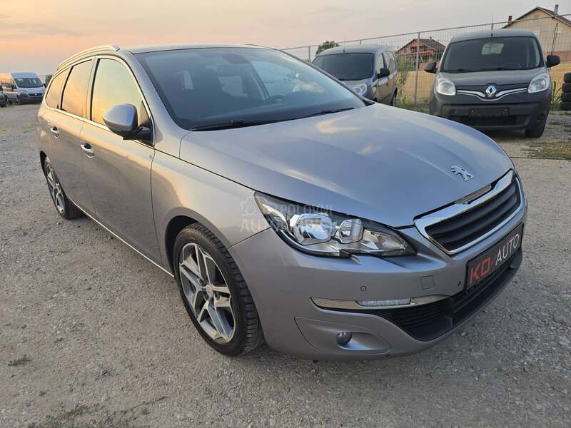 Peugeot 308 1.6 e-hdi pano cam