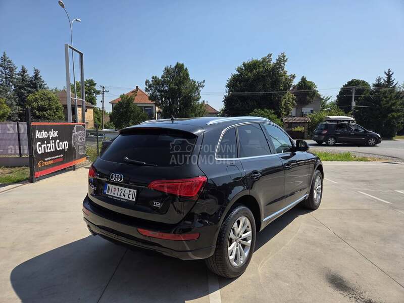 Audi Q5 led/bO/kam nov