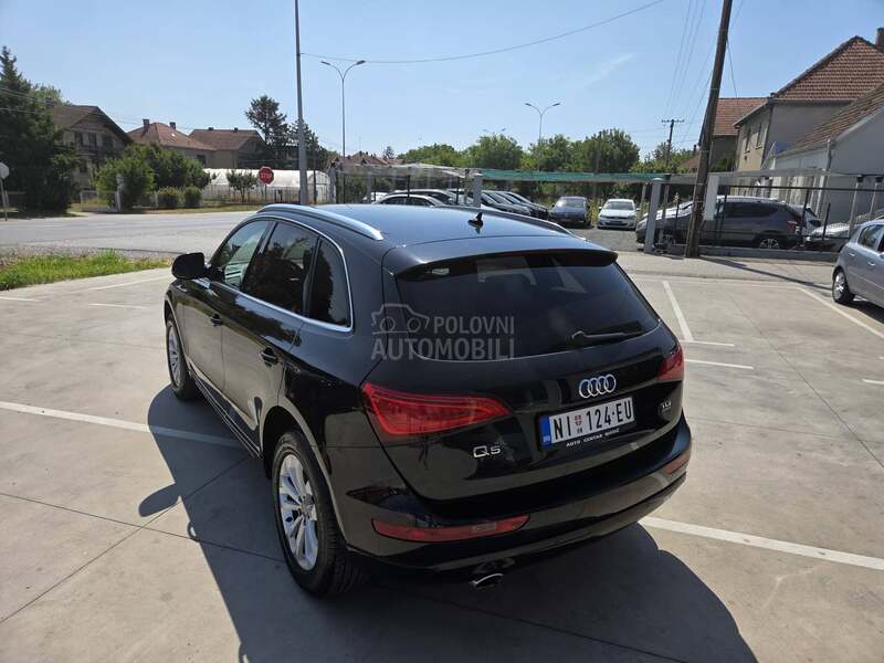 Audi Q5 led/bO/kam nov