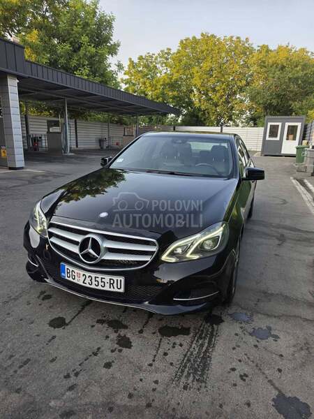 Mercedes Benz E 220 