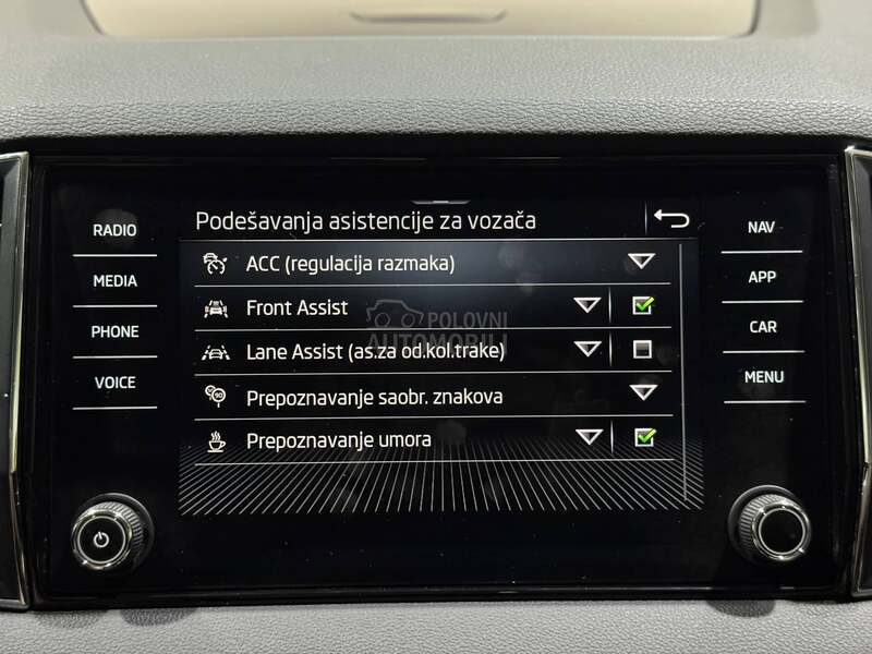 Škoda Karoq 2.0D/DSG/LED/NOV