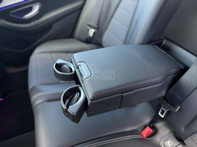 Mercedes Benz E 220 D/AVANTGARDE/KAMERA