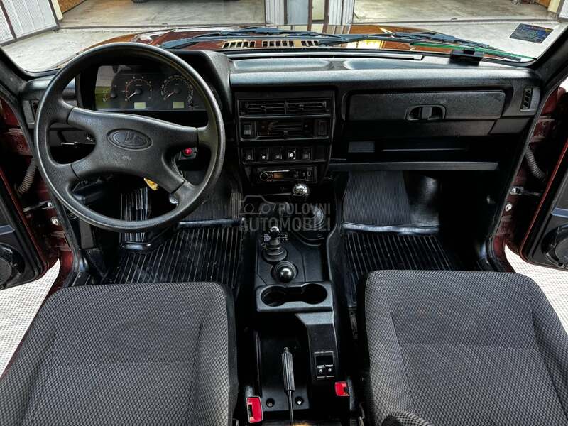 Lada Niva 