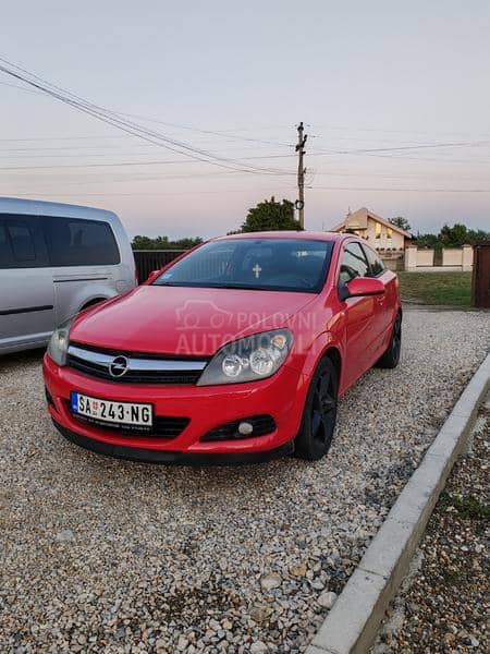 Opel Astra H 1.9 GTC