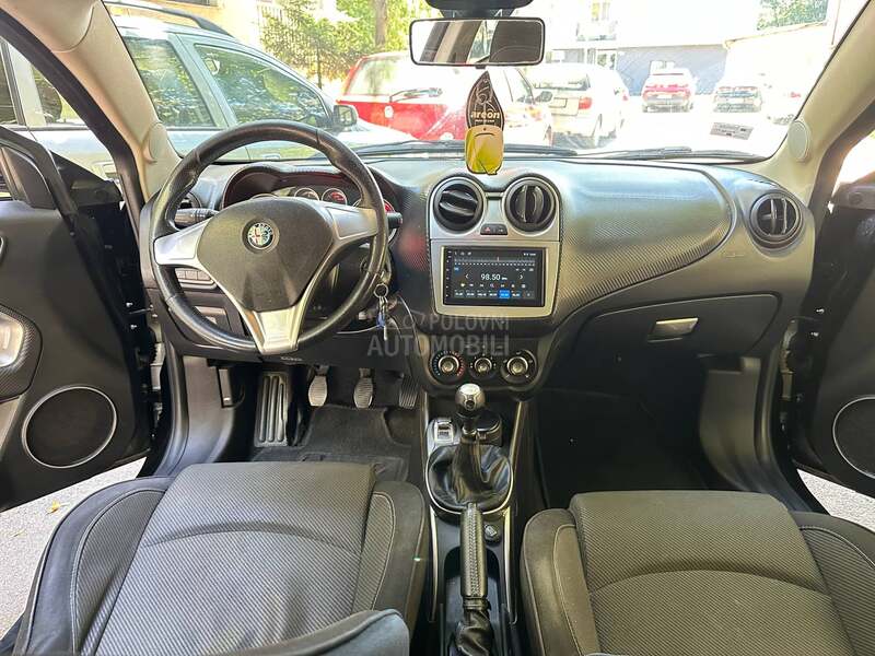 Alfa Romeo MiTo 