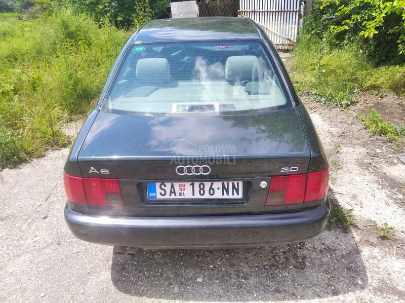 Audi A6 C4