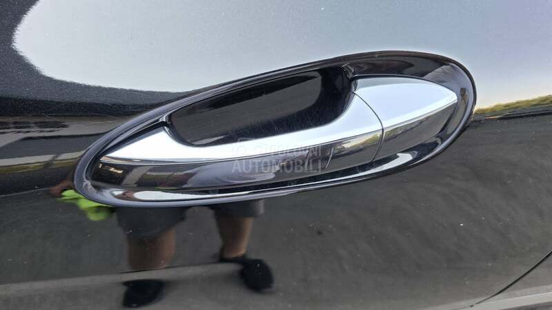 Mercedes Benz GLA 180 AMG Line