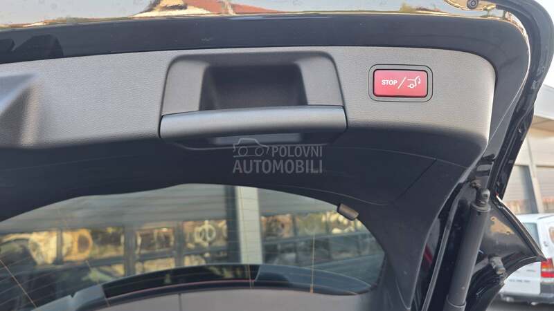 Mercedes Benz GLA 180 AMG Line