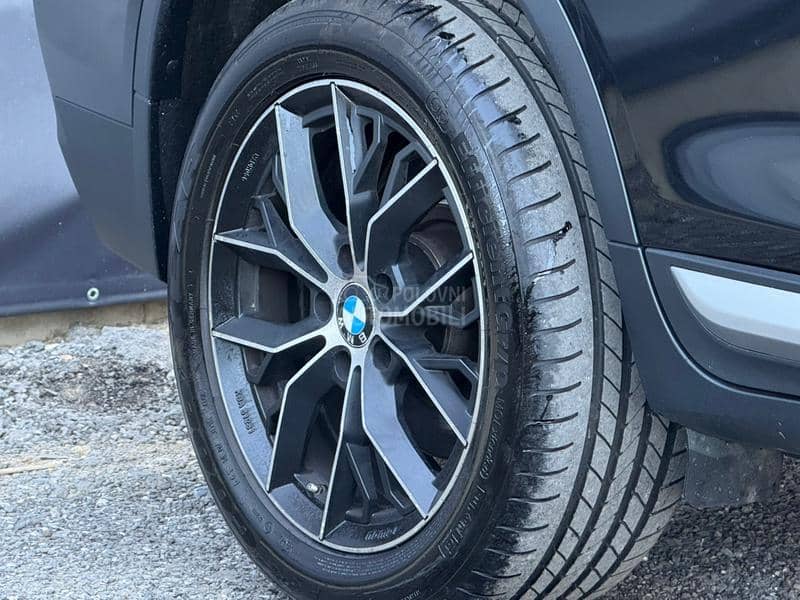 BMW X4 2.0 XDrive NAVY