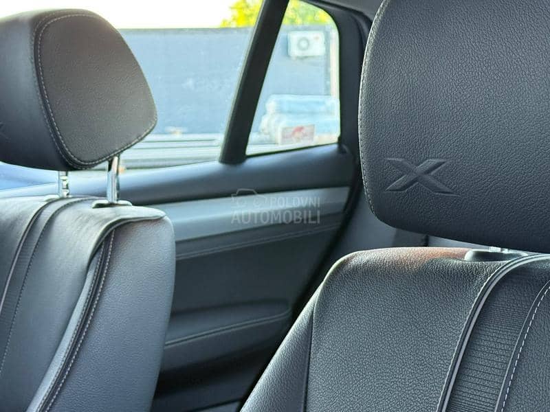 BMW X4 2.0 XDrive NAVY