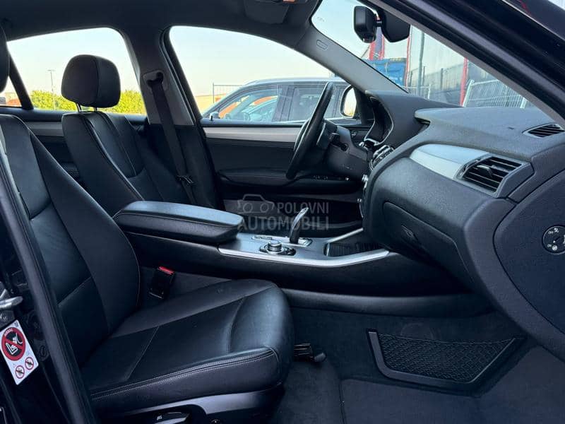 BMW X4 2.0 XDrive NAVY