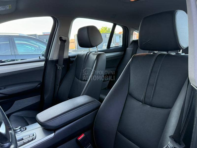 BMW X4 2.0 XDrive NAVY