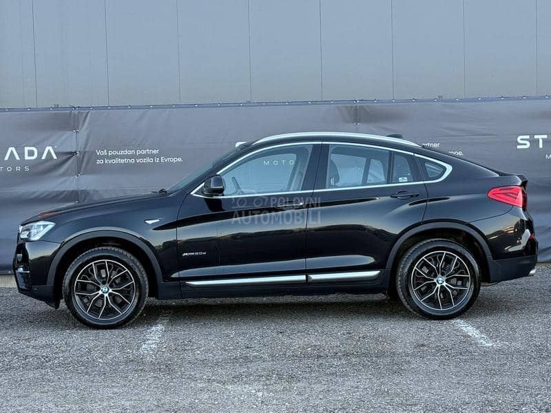 BMW X4 2.0 XDrive NAVY
