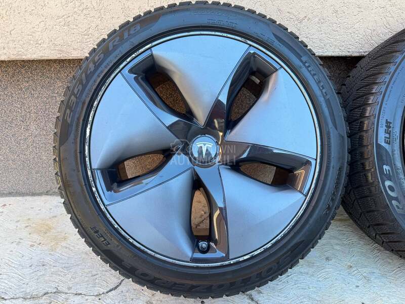 Aluminijumske felne Tesla Model 3 18" 5 x 114.3