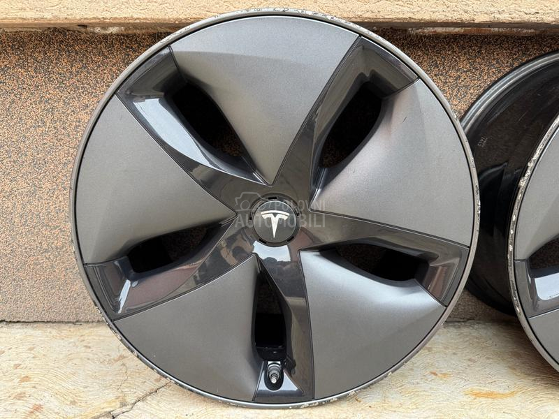 Aluminijumske felne Tesla Model 3 18" 5 x 114.3