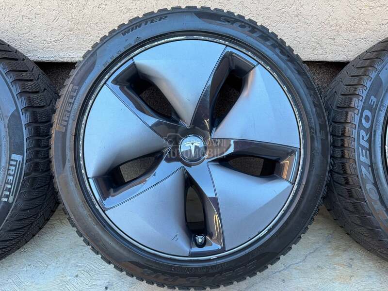 Aluminijumske felne Tesla Model 3 18" 5 x 114.3