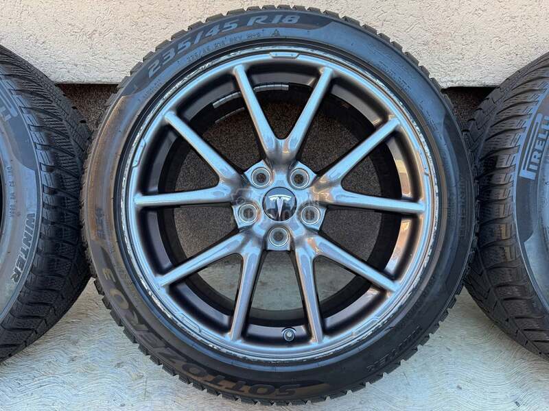Aluminijumske felne Tesla Model 3 18" 5 x 114.3