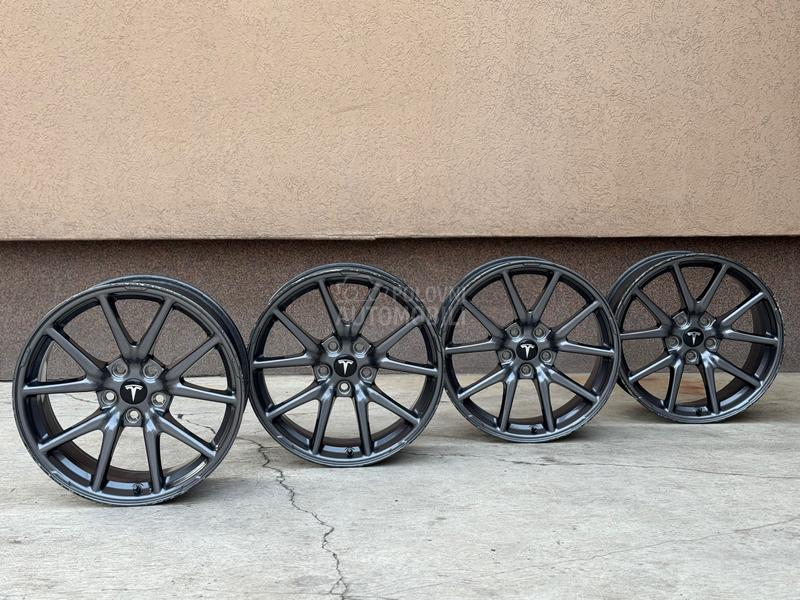 Aluminijumske felne Tesla Model 3 18" 5 x 114.3