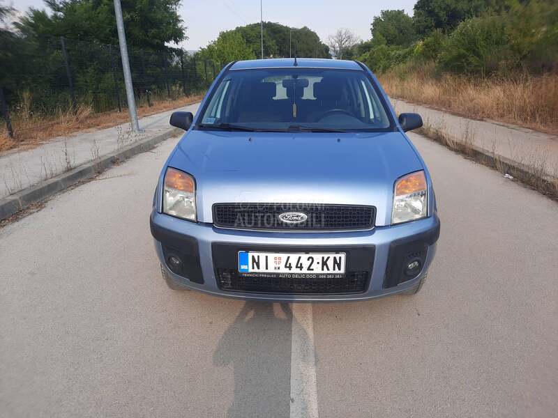 Ford Fusion 1.4 TDCI