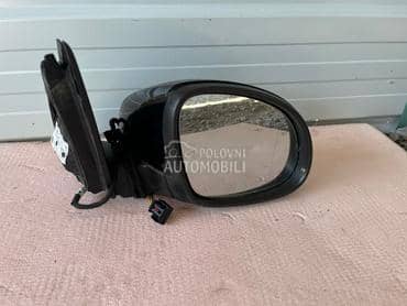 Desni retrovizor za Volkswagen Tiguan od 2008. do 2013. god.