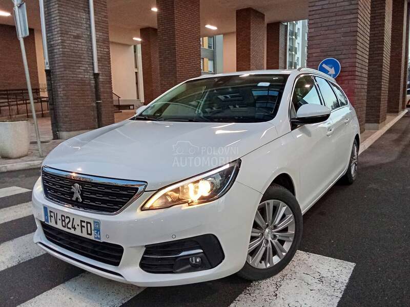 Peugeot 308 VIRTUAL ALLURE