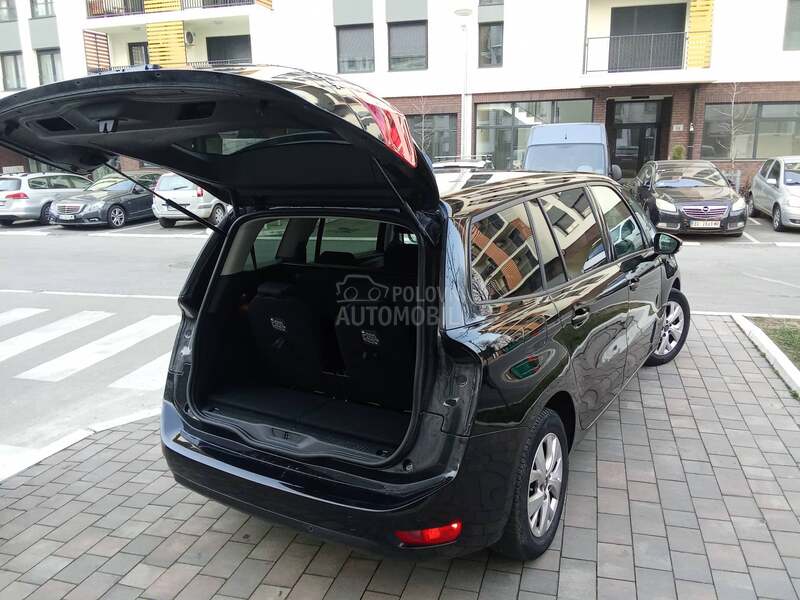 Citroen C4 Grand SpaceTourer 1,5hdi 7 sed