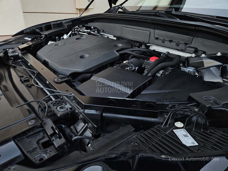 Volvo XC60 2.0 B4/MILD HYBRID/