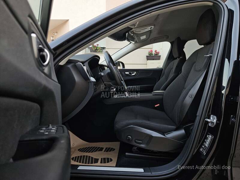 Volvo XC60 2.0 B4/MILD HYBRID/