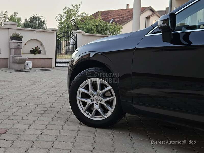 Volvo XC60 2.0 B4/MILD HYBRID/