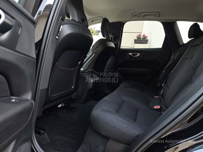 Volvo XC60 2.0 B4/MILD HYBRID/