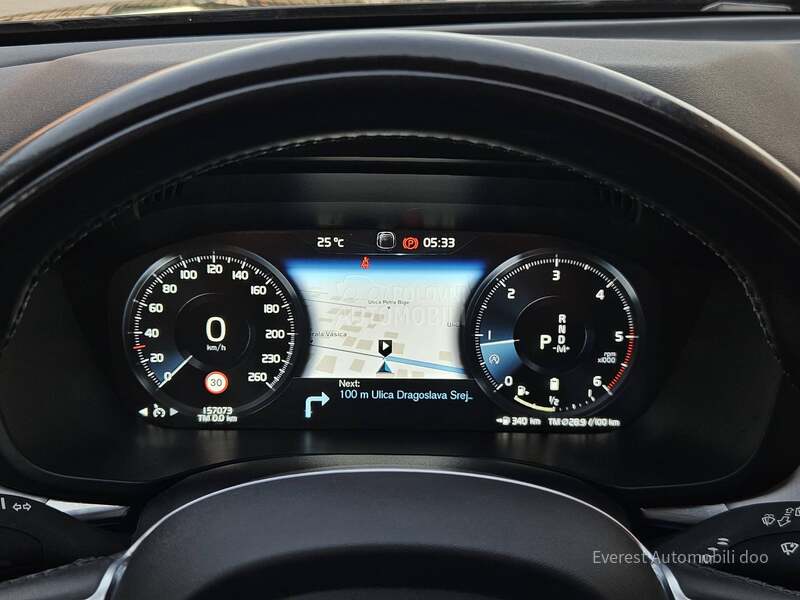 Volvo XC60 2.0 B4/MILD HYBRID/