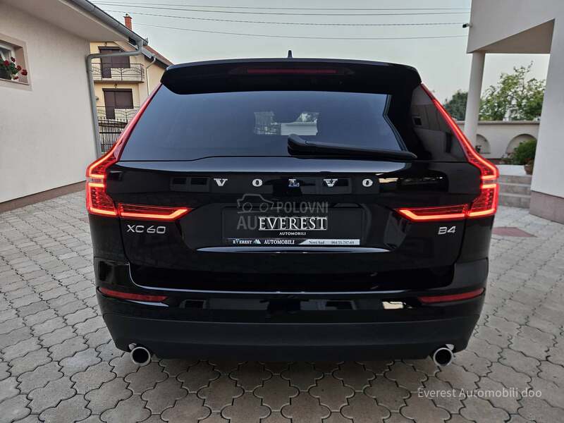 Volvo XC60 2.0 B4/MILD HYBRID/