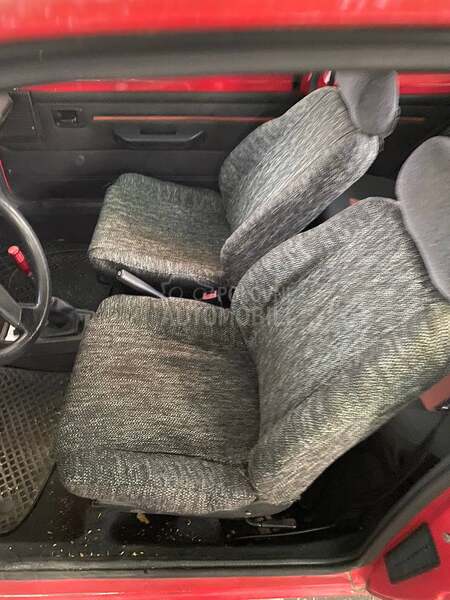 Peugeot 205 