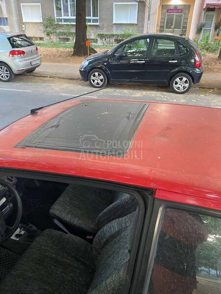 Peugeot 205 