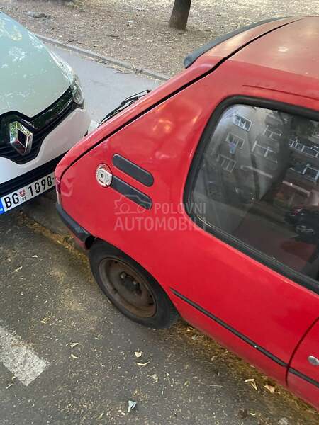 Peugeot 205 