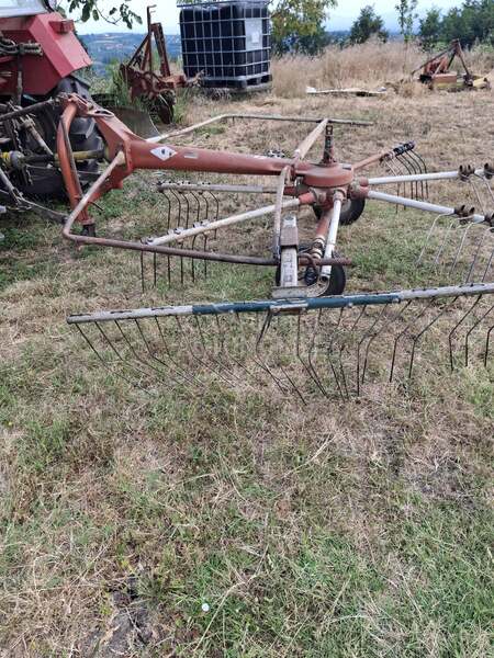 Kuhn 300