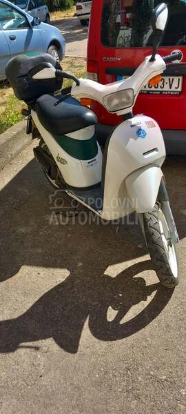 Piaggio free