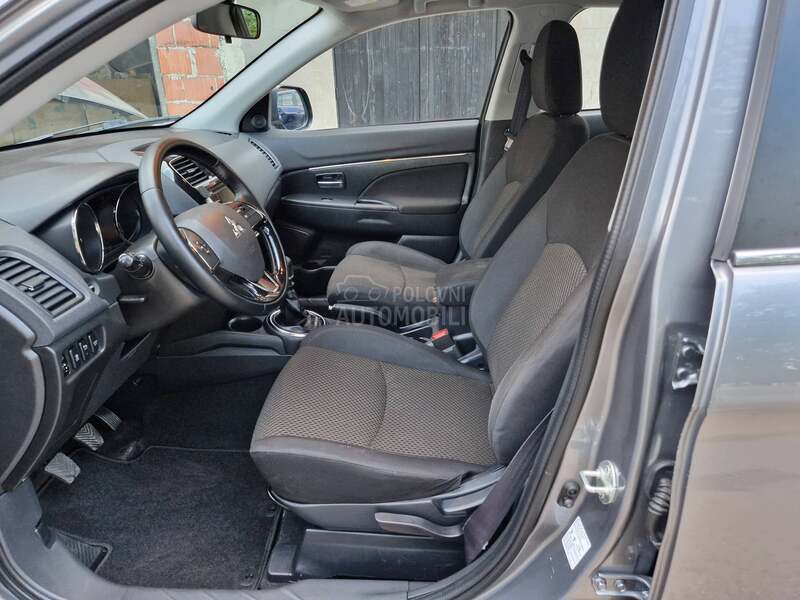 Mitsubishi ASX 1.6 4x4 led.ch
