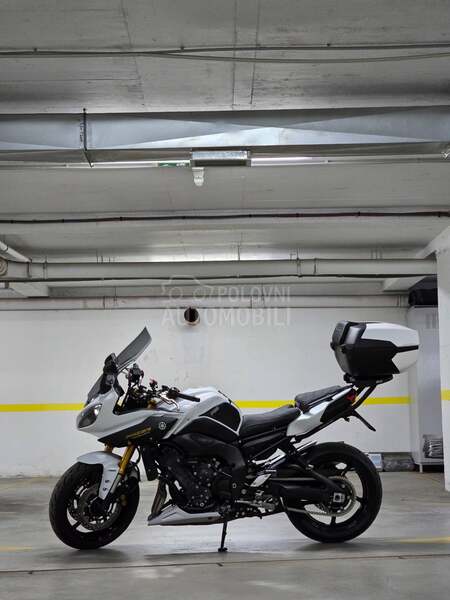 Yamaha FZ8-SA Fazer