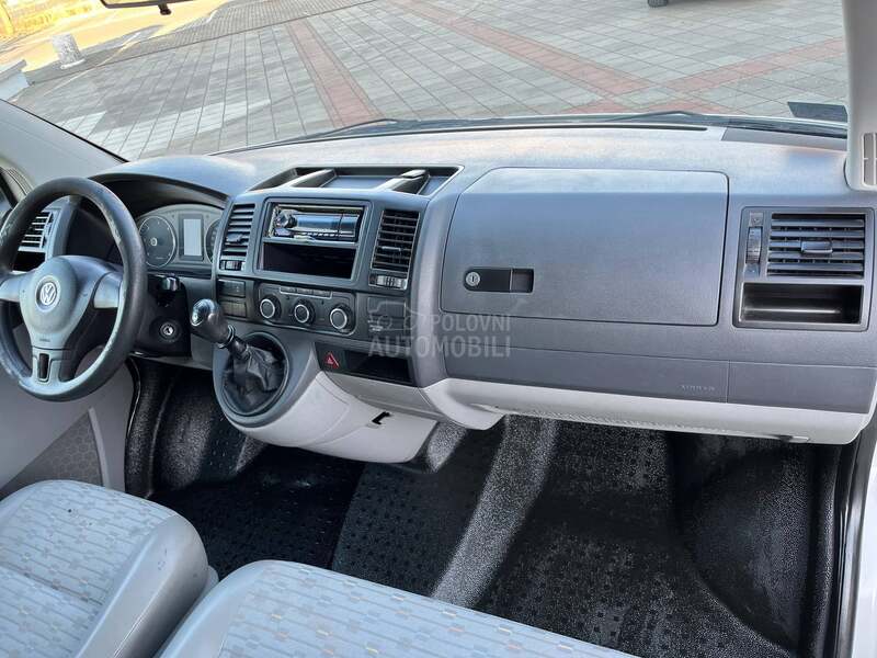 Volkswagen Transporter T5 Klima Povisen opis