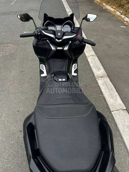 Yamaha Tmax DX