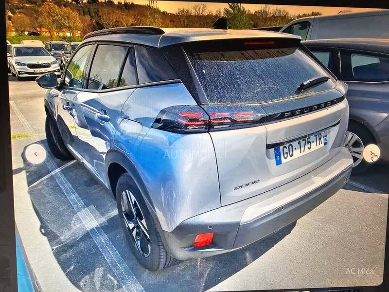 Peugeot 2008 1.2NAV ALU KAM 22000