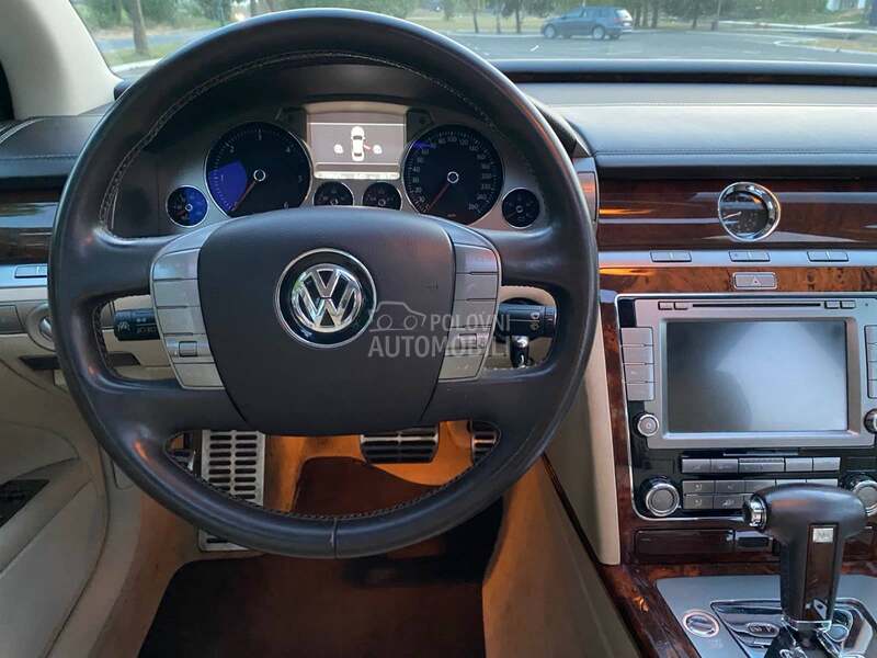 Volkswagen Phaeton 3.0 V6 TDI 4Motion