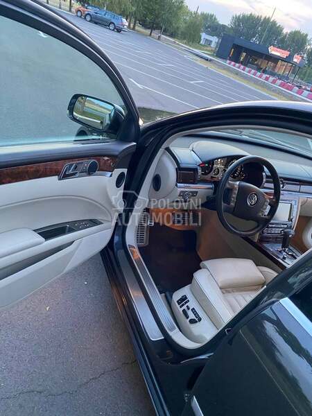 Volkswagen Phaeton 3.0 V6 TDI 4Motion