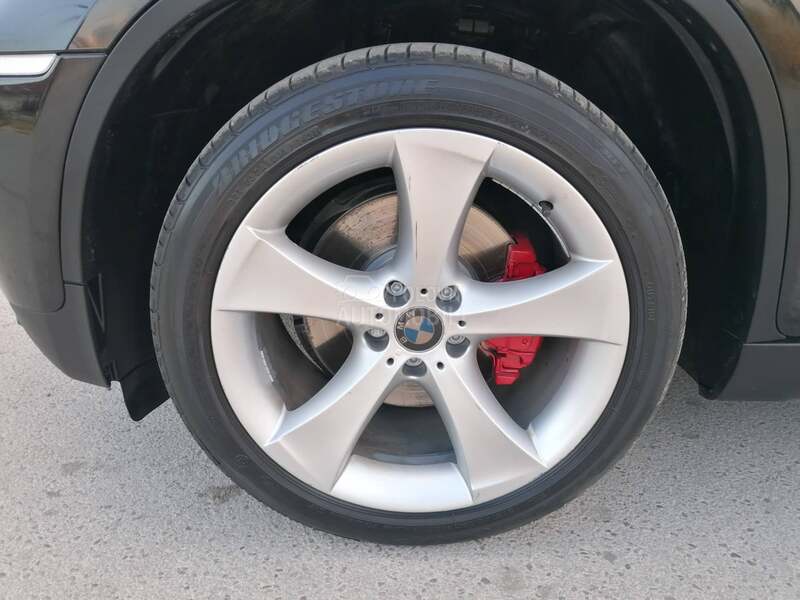 BMW X6 3.0d 4x4 XDRIVE CH